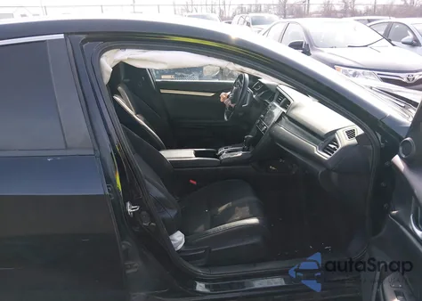 2019 Honda Civic Sport z USA, uszkodzony, nr VIN 19XFC2F86KE025859